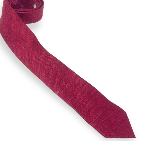 00s ISAAC MIZRAHI Vintage Silk Red Geometric Print Abstract Pointed Tie - Picture 1 of 7